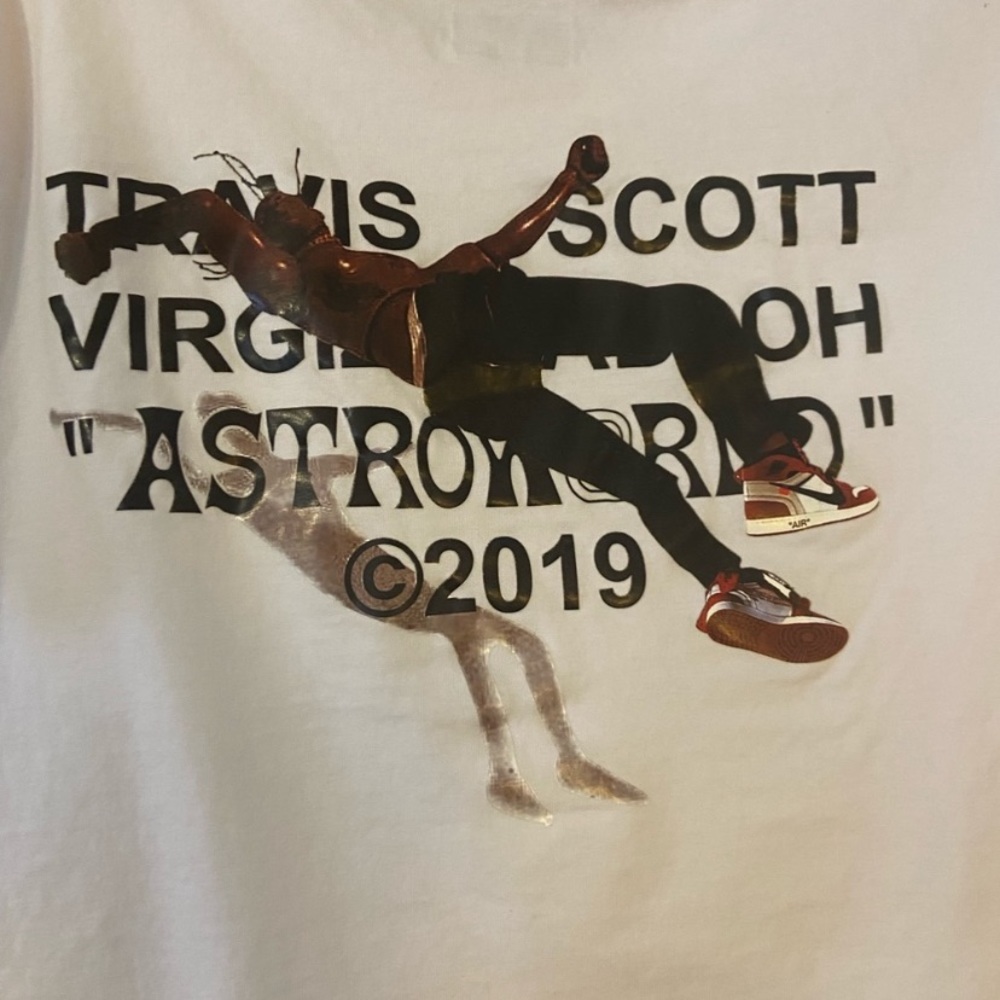 Travis Scott Second Astroworld Tour T Shirt - Picture 4 of 5